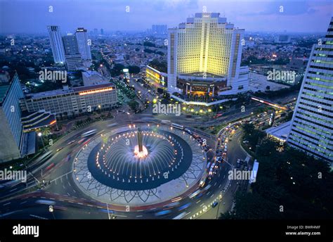 is jakarta on java